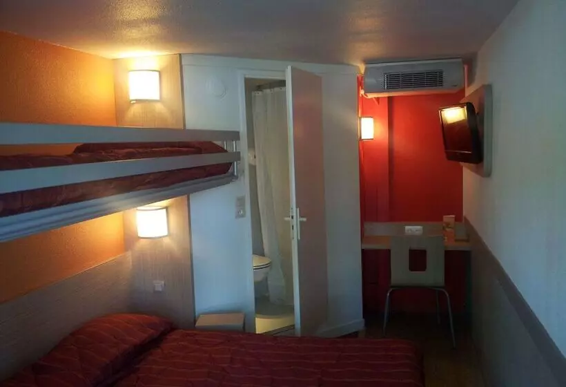 ホテル Premiere Classe Lyon Est Aeroport Saint Exupery