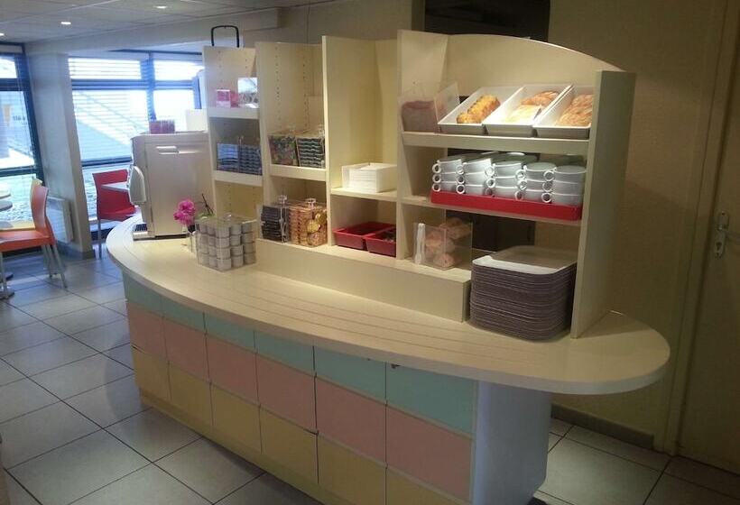 Hotell Premiere Classe Lyon Est Aeroport Saint Exupery