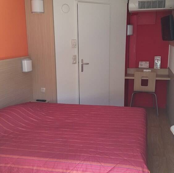 Hotell Premiere Classe Lyon Est Aeroport Saint Exupery