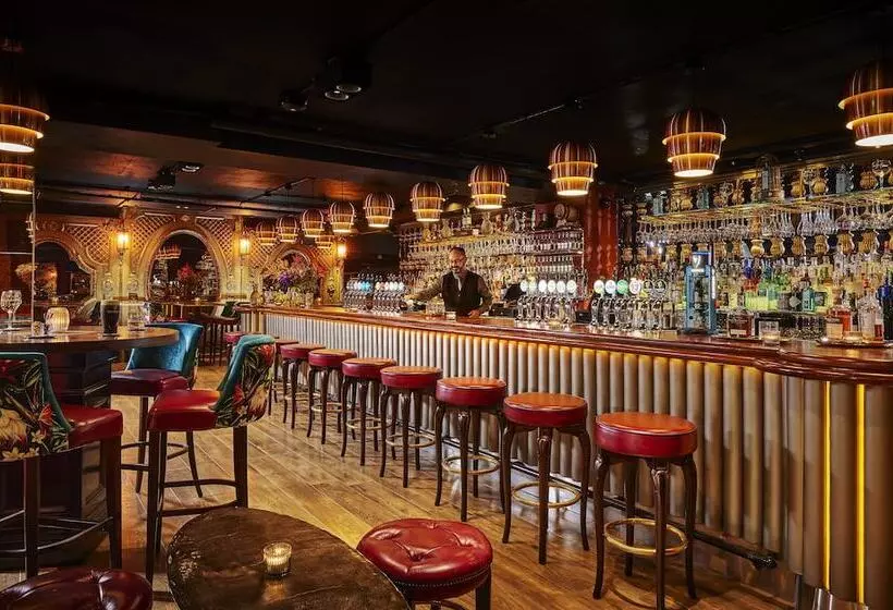 בית מלון כפרי The Grafton