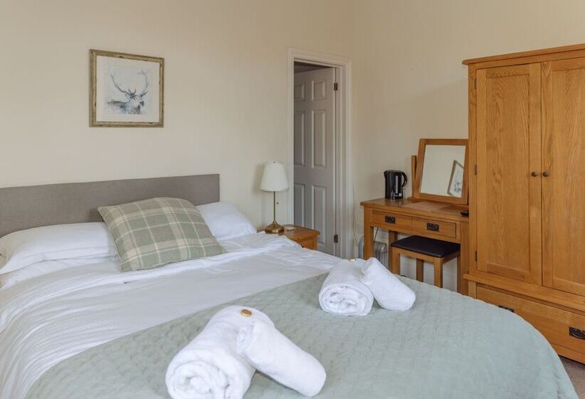 בית מלון כפרי The Horton Inn