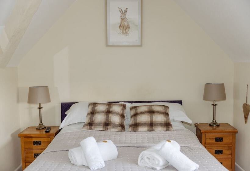 בית מלון כפרי The Horton Inn