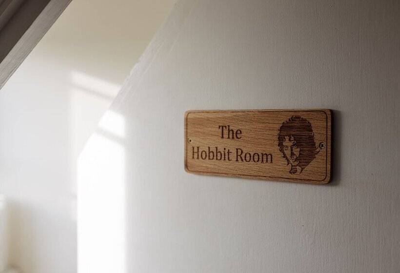 בית מלון כפרי The Horton Inn