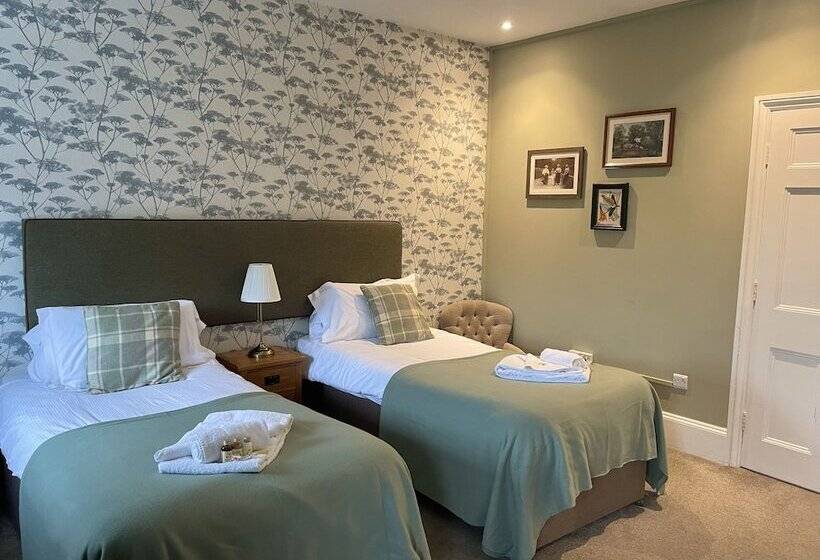 בית מלון כפרי The Horton Inn