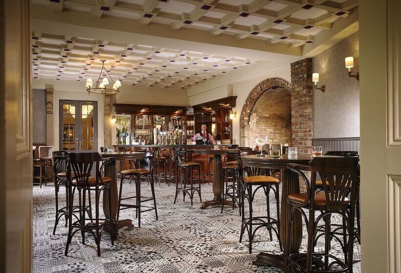 Курорт Citywest