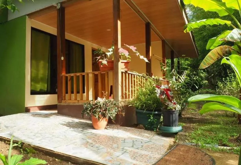 Aamiaismajoitus (B&B) Casa El Tortugo