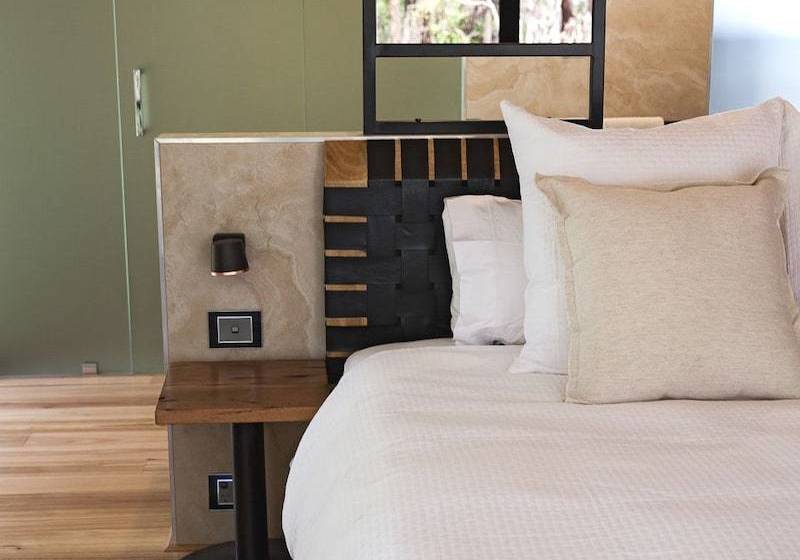 Отель Amaroo Retreat & Spa