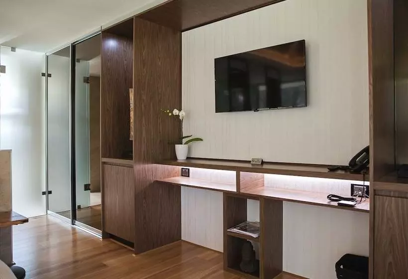 ホテル Amaroo Retreat & Spa