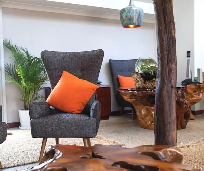 ホテル Amaroo Retreat & Spa