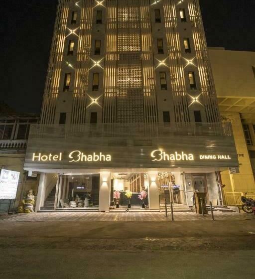 Hotel Bhabha