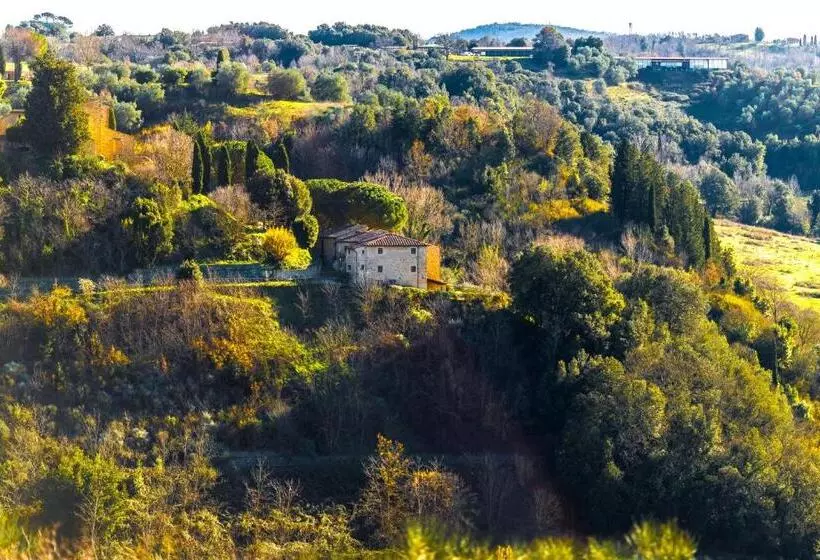 Hotelli Borgo Il Poggio Agritourismo