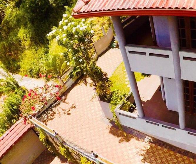 فندق Villa Familia