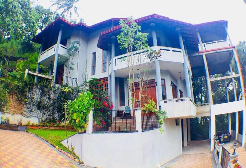 فندق Villa Familia