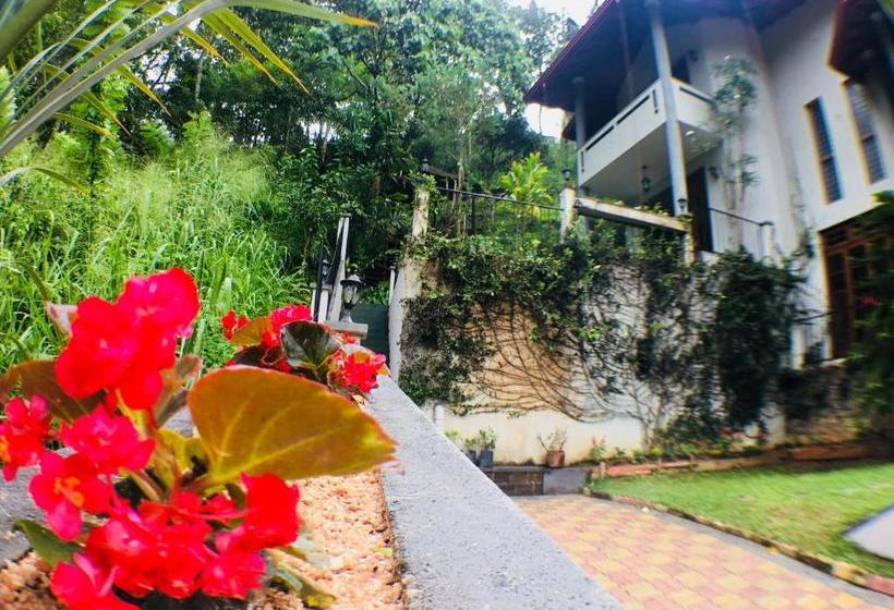 فندق Villa Familia