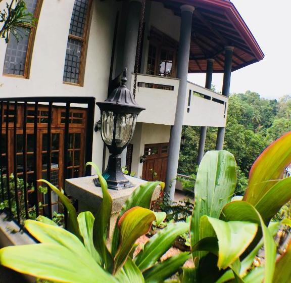 فندق Villa Familia