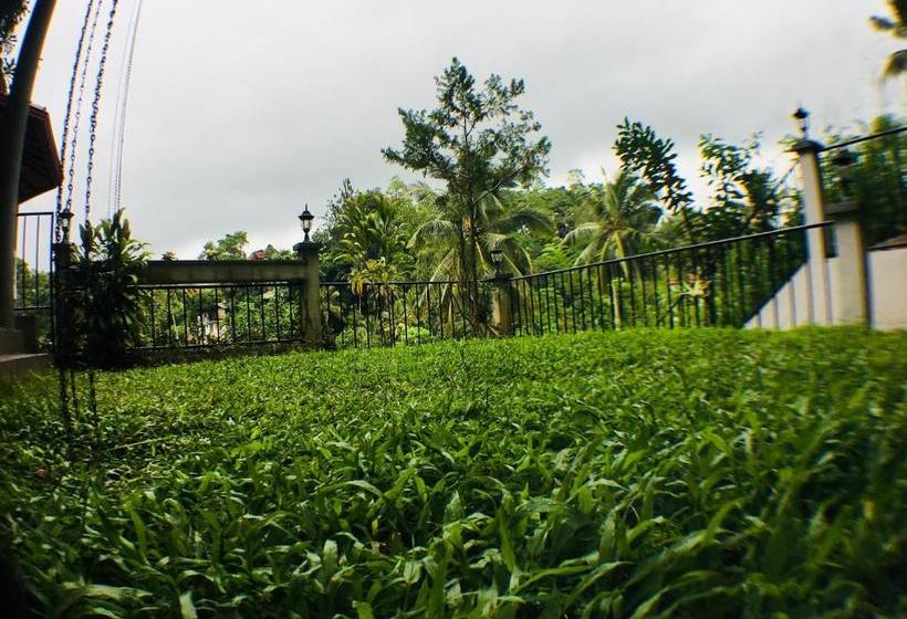 فندق Villa Familia