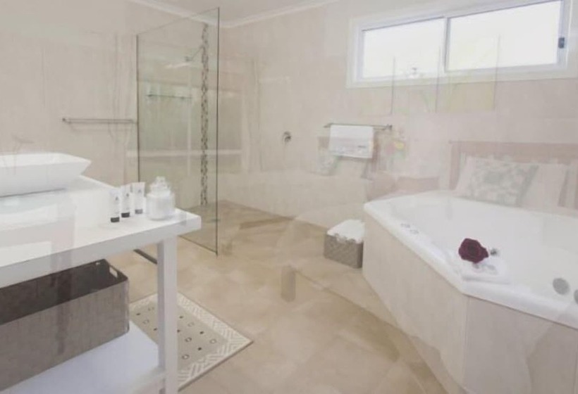 פנסיון Brookfield Guest House