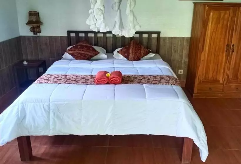 ペンション Khrisna Hs And Cottages