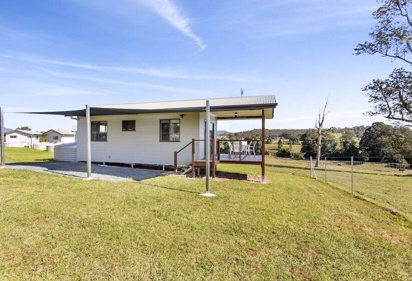 Valley Cabins By The Creek