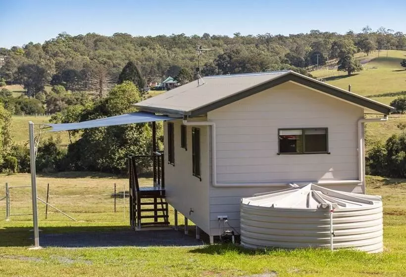 Valley Cabins By The Creek