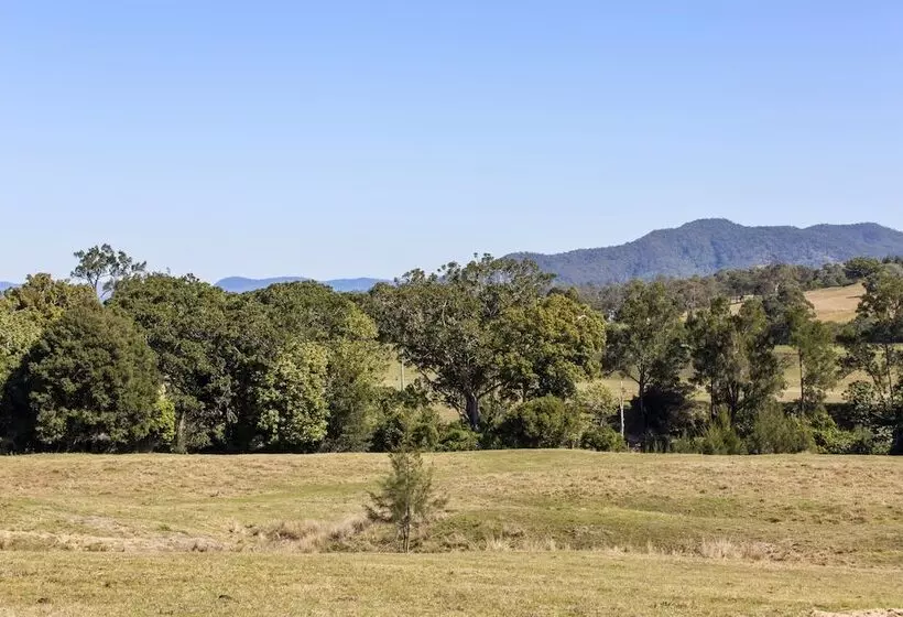 Valley Cabins By The Creek