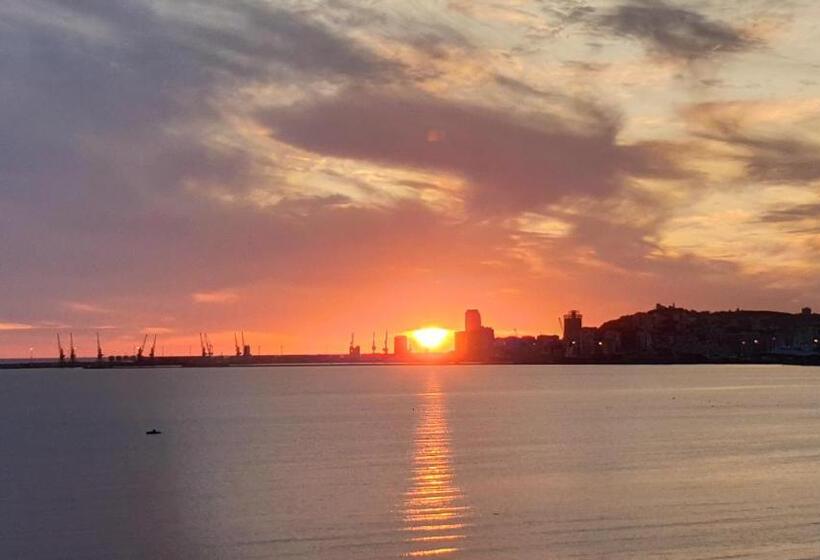 هتل Joel Residence