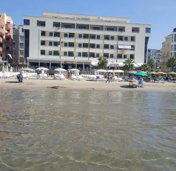 هتل Joel Residence