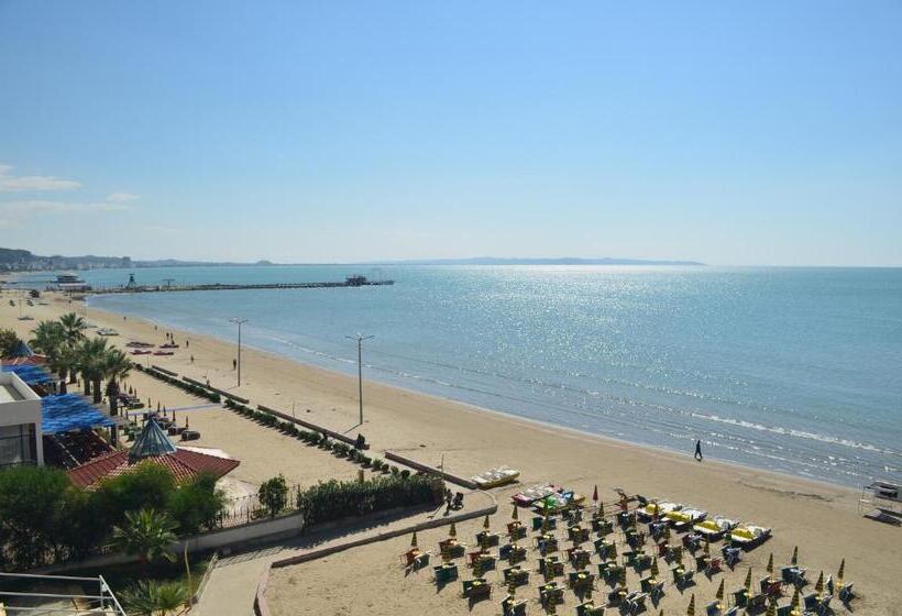 هتل Joel Residence