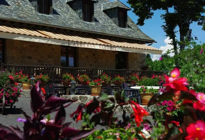 ホテル L'auberge Fleurie