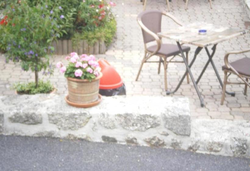 فندق L'auberge Fleurie