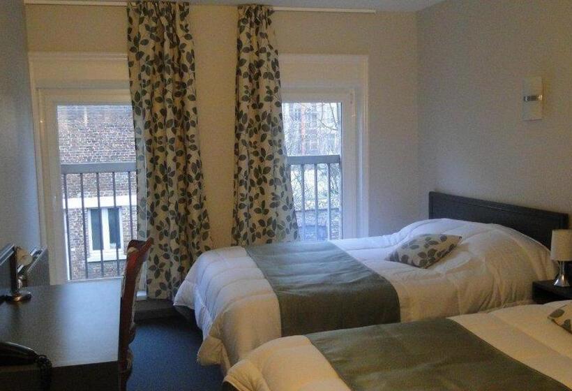 호텔 Logis Hôtel Le Saint Sebastien