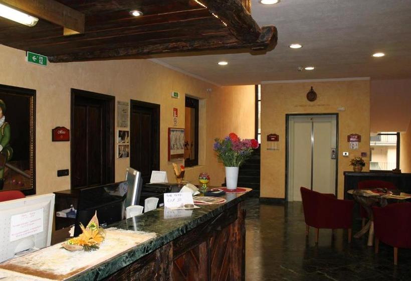 Отель Relais St. Gilles