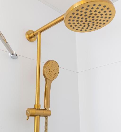 بنسيون L Drottninggatan 11