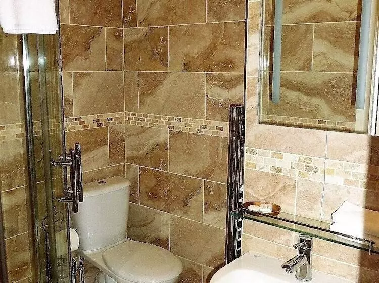 ベッドアンドブレックファースト The Brewers Arms