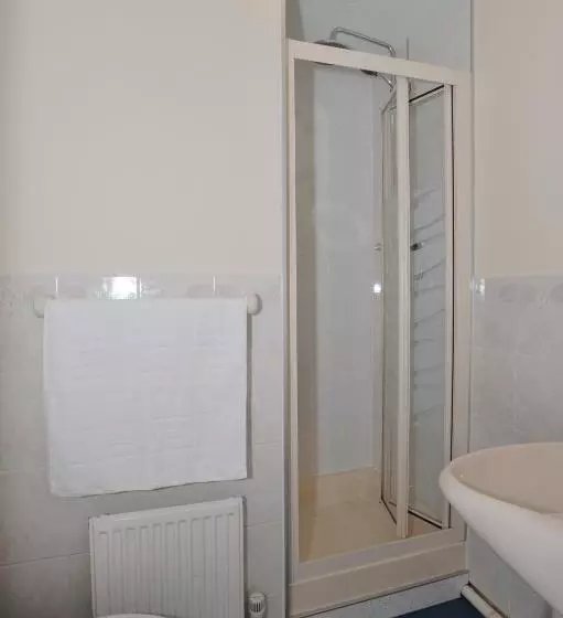 Majatalo California Inn