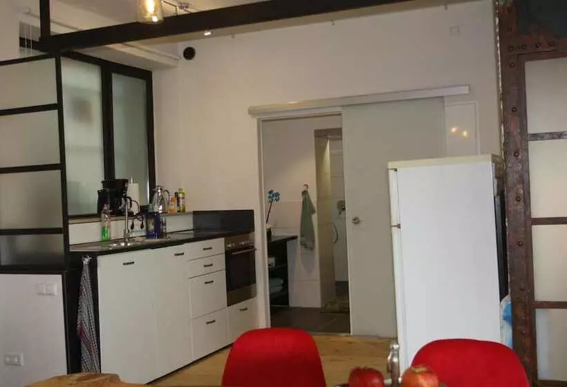 Art Be And B Bed And Breakfast