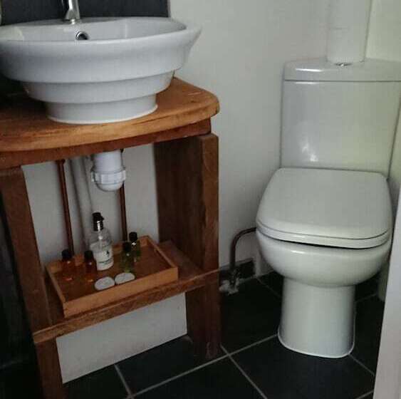 Bed and Breakfast The Walkhampton Inn