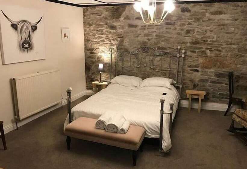 Bed and Breakfast The Walkhampton Inn