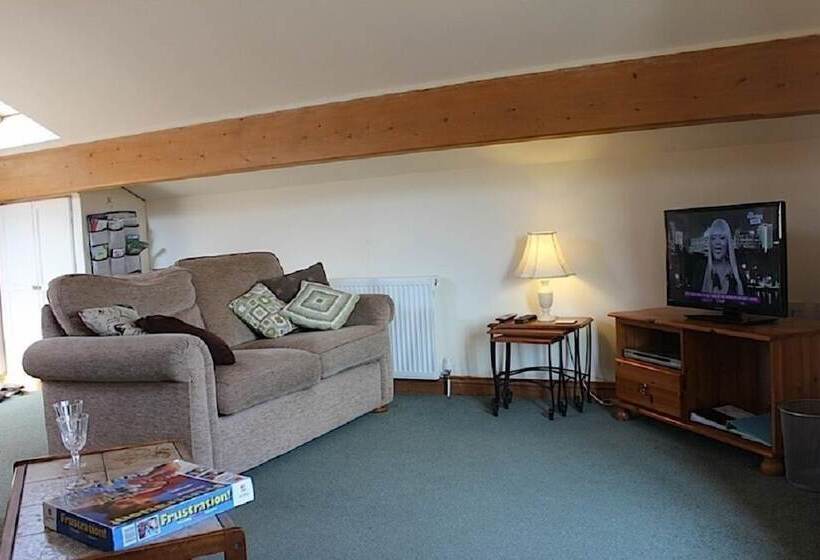 Lazy Daisys Farm Cottages