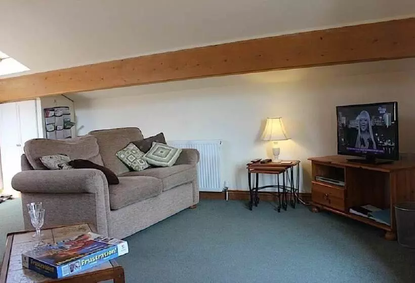 Lazy Daisys Farm Cottages