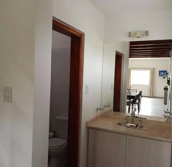 Majatalo Bº Cerrado Lomas Del Rey Mayu Sumaj