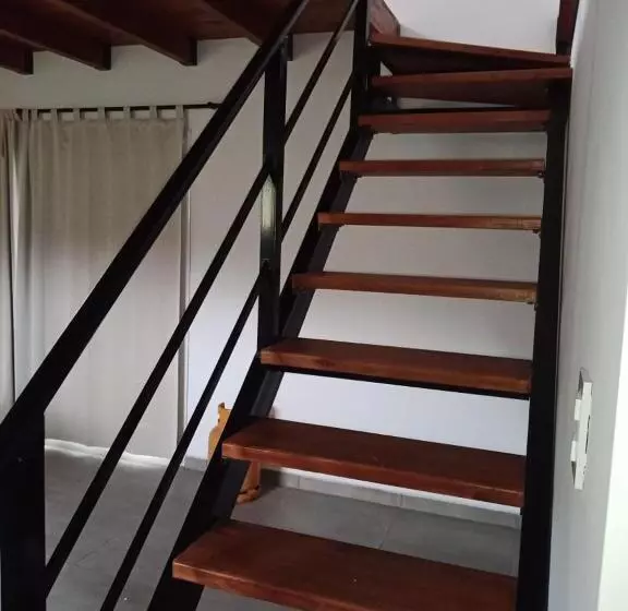 Majatalo Bº Cerrado Lomas Del Rey Mayu Sumaj