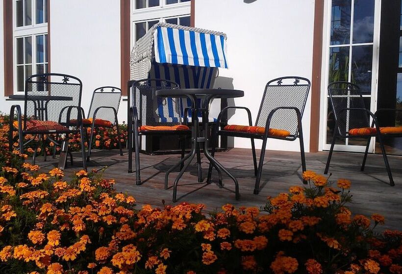 بنسيون Das Haus Am Teich