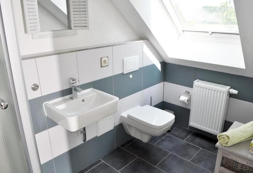 Пансион Gutshof Zum Adlernest