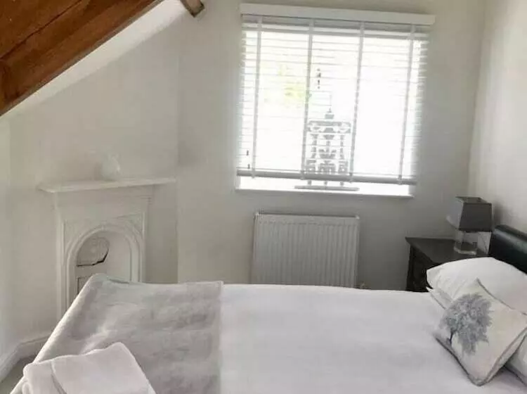 The Chapel By Platinum Retreats