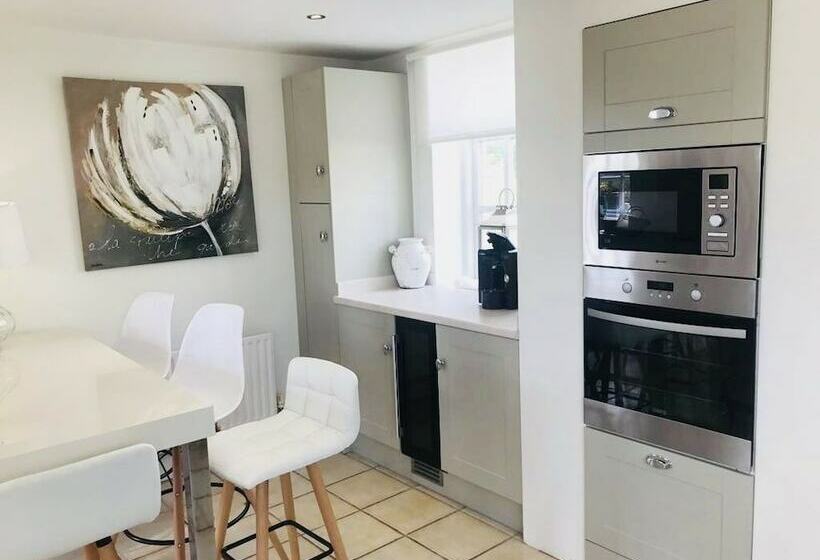 The Chapel By Platinum Retreats