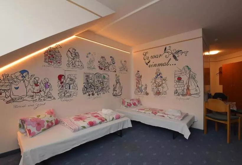 Waldhotel Feldbachtal