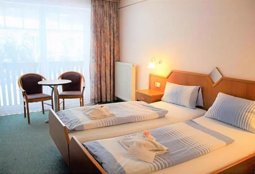 Waldhotel Feldbachtal