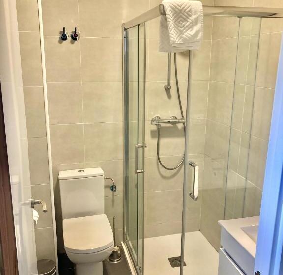 مبيت وإفطار Somo Surfskate Hostel