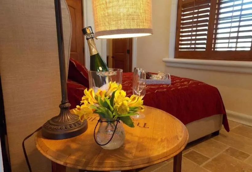 Aamiaismajoitus (B&B) Thorn Hill Vineyards Villa Suites